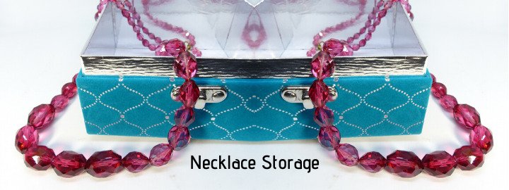 necklace-storage